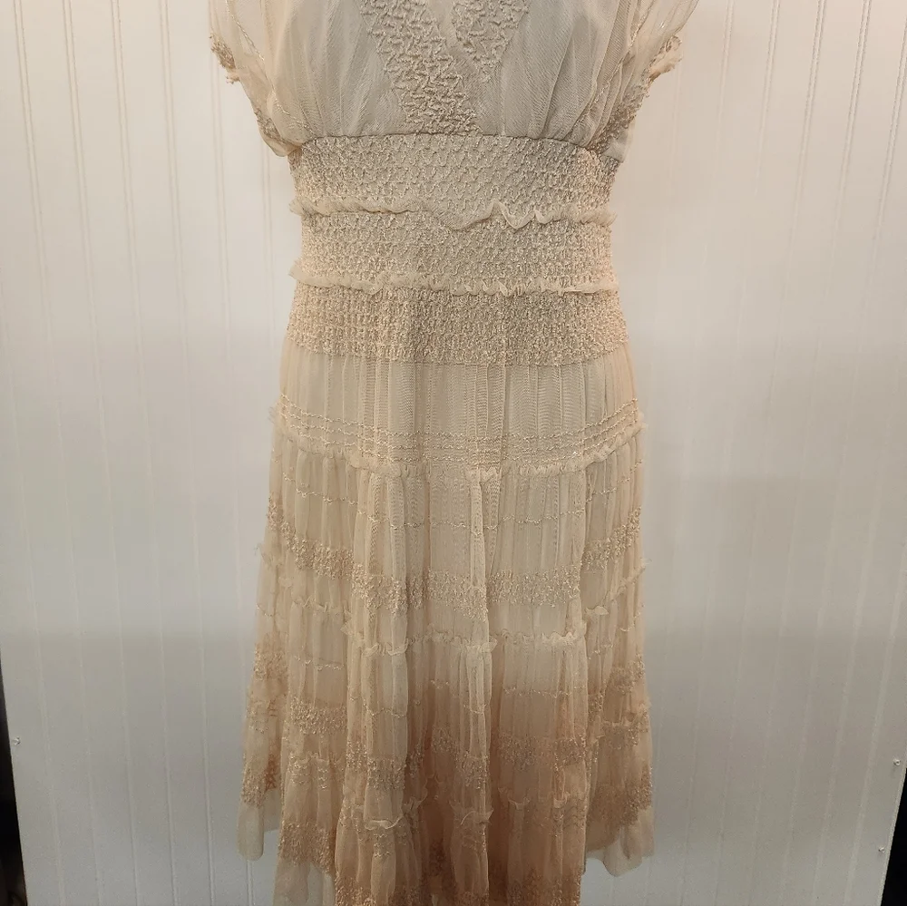 Max Studio Women's Cream Tulle Overlay Sleeveless Midi Tier Dress Size L Wedding